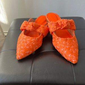 NEVER WORN // ASOS Orange Flower Slides